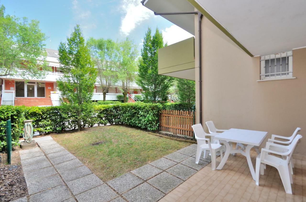 Condominio Acquarius Bibione Buitenkant foto